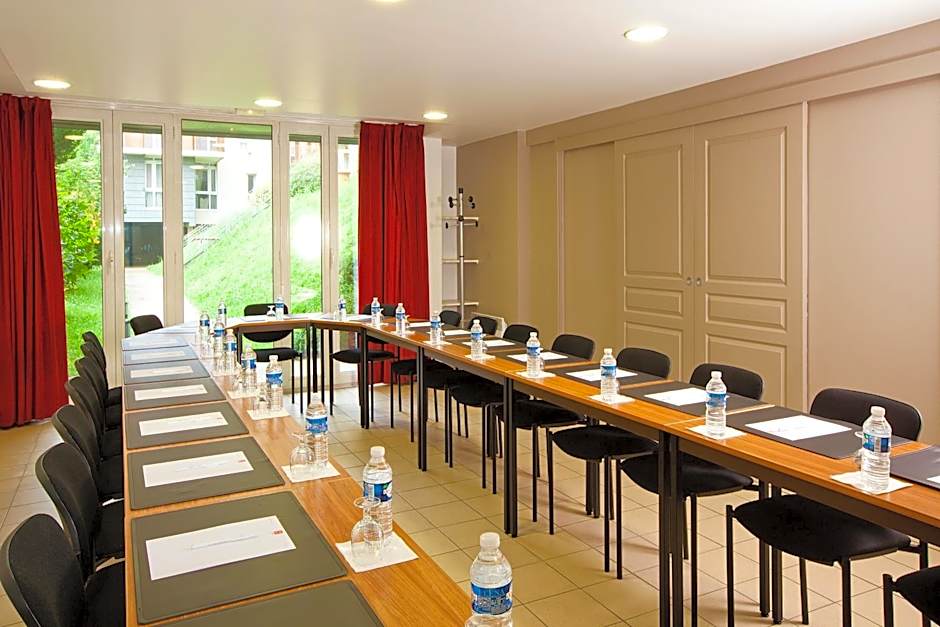Séjours & Affaires Paris Ivry