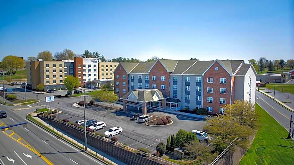 Parkview Inn & Suites, Lancaster Amish Country, PA