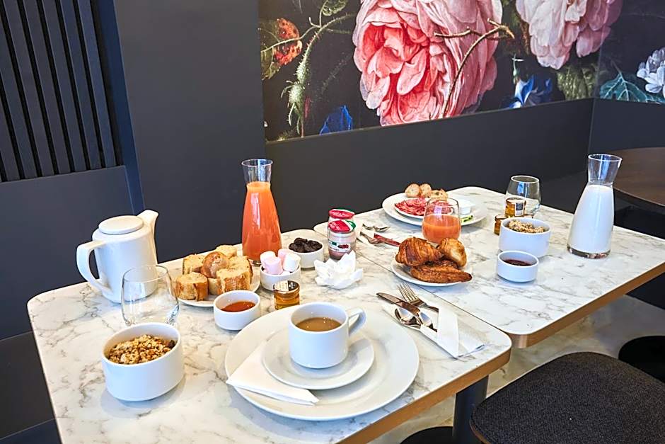 Hôtel Beauquartier Moulin Rouge - Ex goldhotel