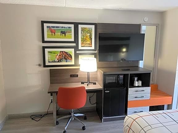 La Quinta Inn Lexington-Horse Park