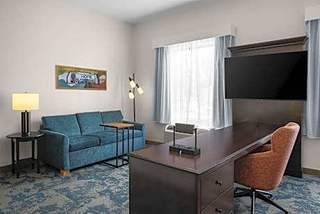 King Studio Suite - Non-Smoking