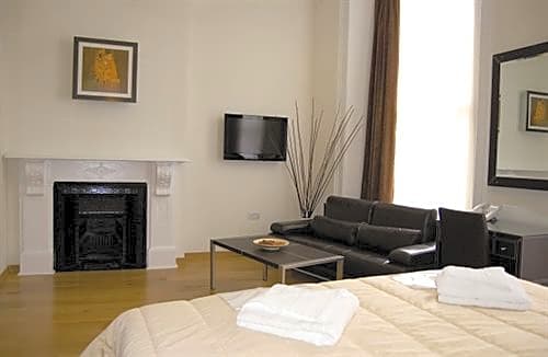 The Royal Chulan Hyde Park Hotel