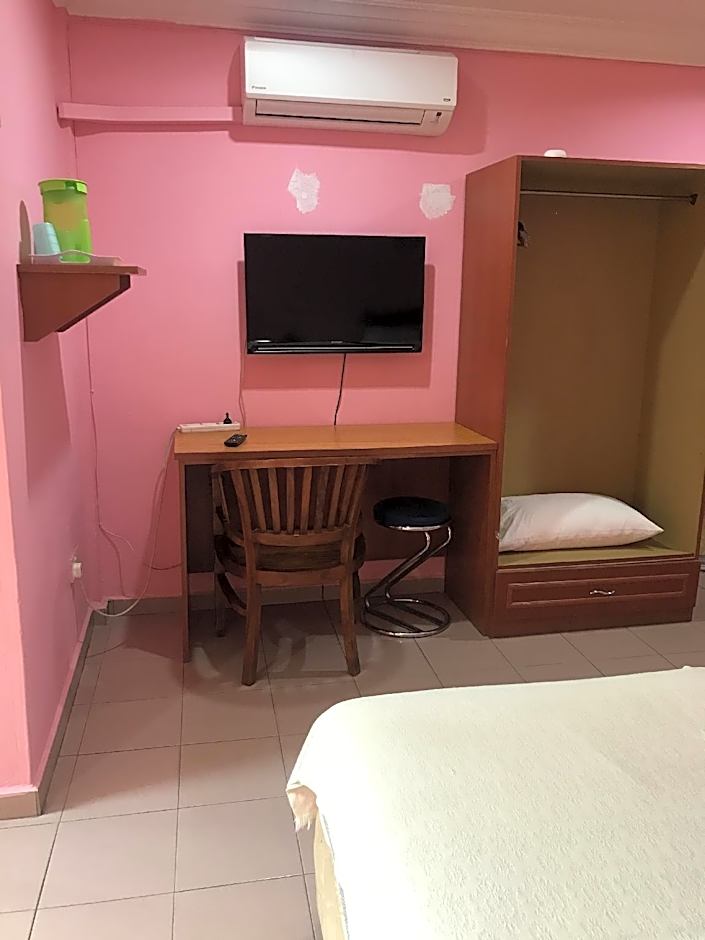 HOTEL CAHAYA