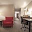 Country Inn & Suites by Radisson, Moline Airport, IL