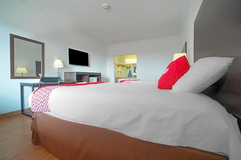 OYO Hotel Kingsville - Hwy 77