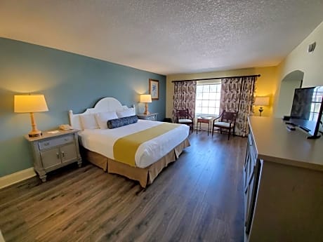 Standard King Room - Waterfront