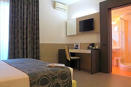 Business Double Room