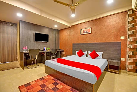 Flagship Lavanya Guest House