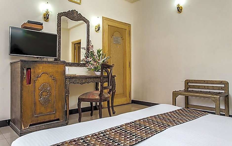 Hotel Sunstar Residency