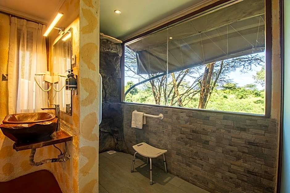 PrideInn Mara Camp & Cottages