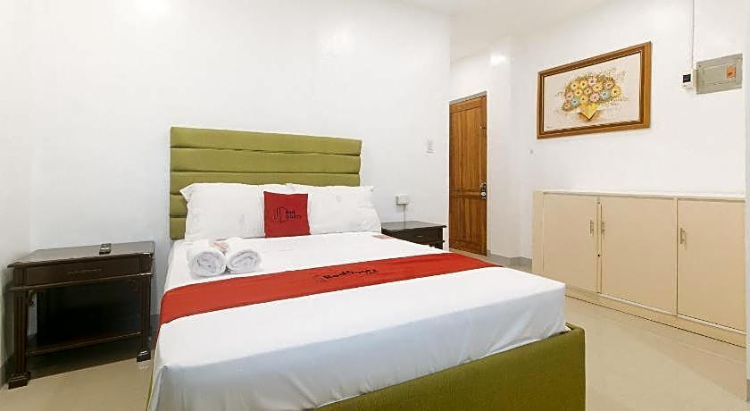 RedDoorz @ EBM One Building