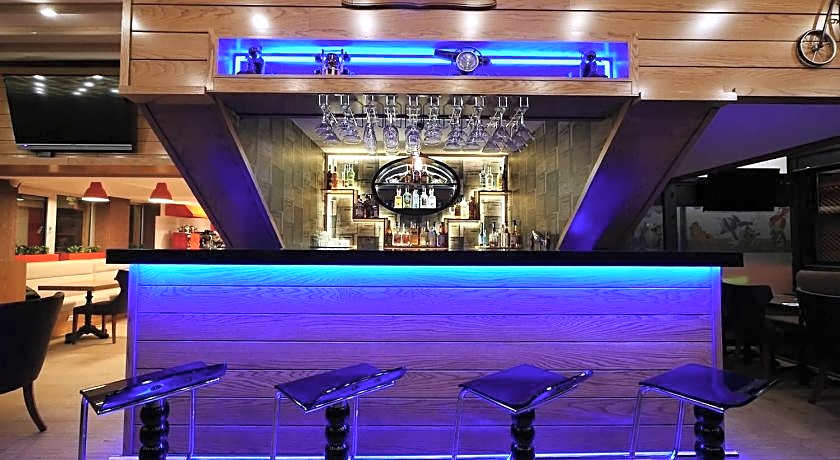 End Glory Hotel