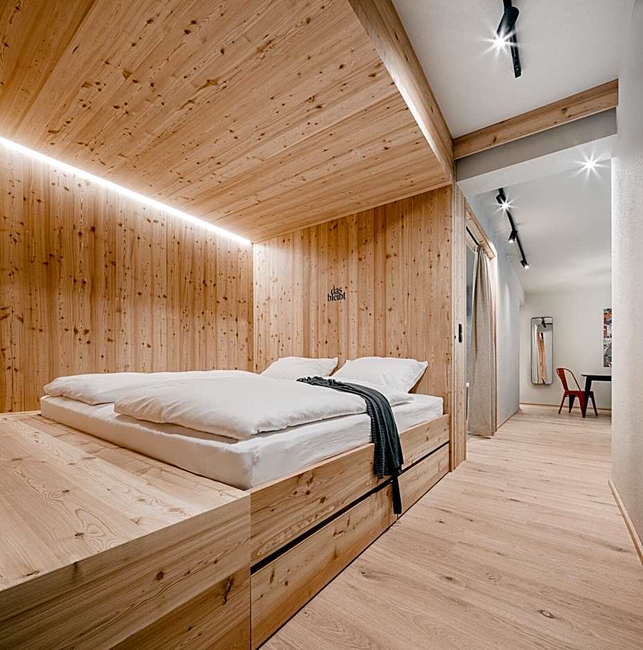 das bleibt Alpine Suites