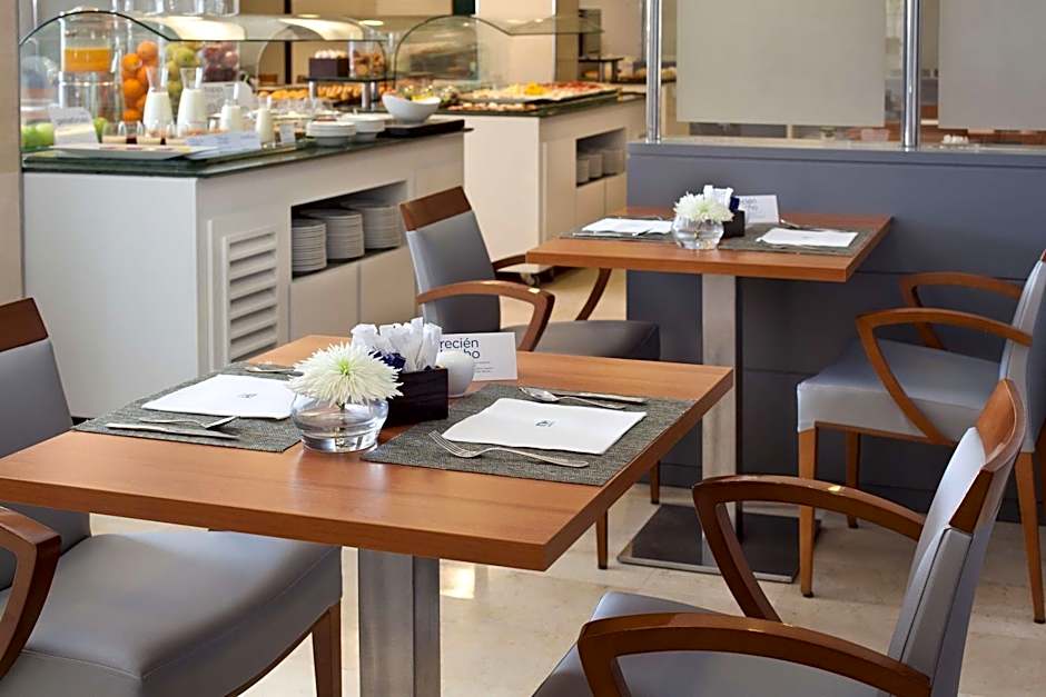 NH Ciudad De Santander