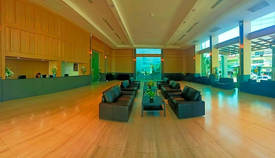 Mayflower Grande Suite Hotel