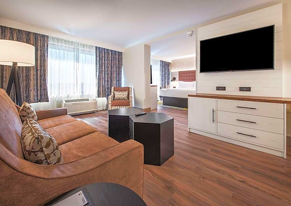 DoubleTree by Hilton Monroe Township Cranbury