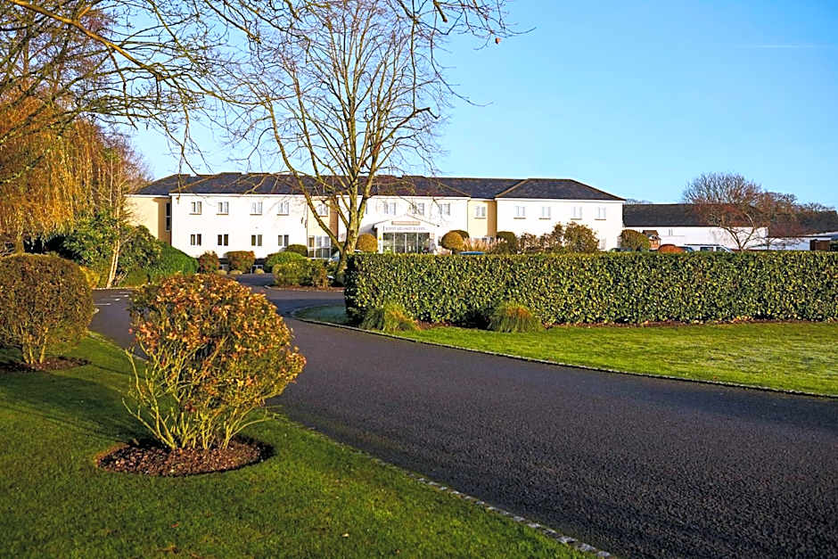 Mercure Newbury West Grange Hotel