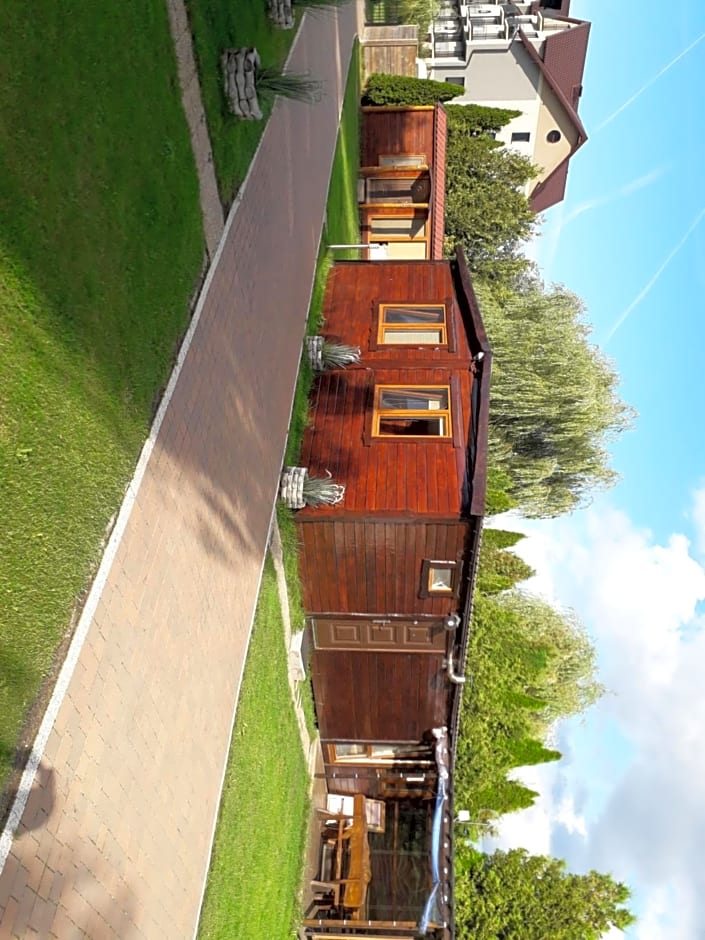 Domki Letniskowe 777