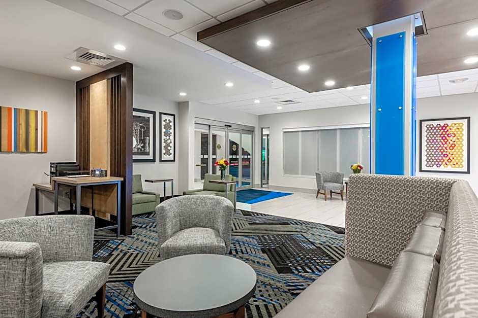 Holiday Inn Express and Suites Punta Gorda By IHG