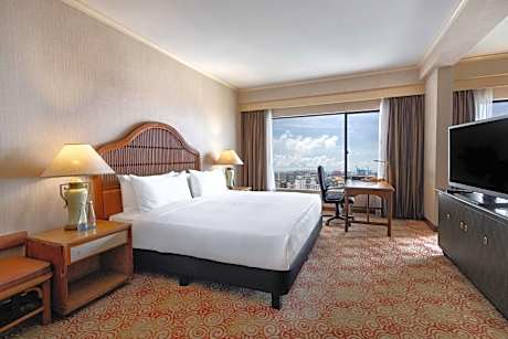 Business King Suite