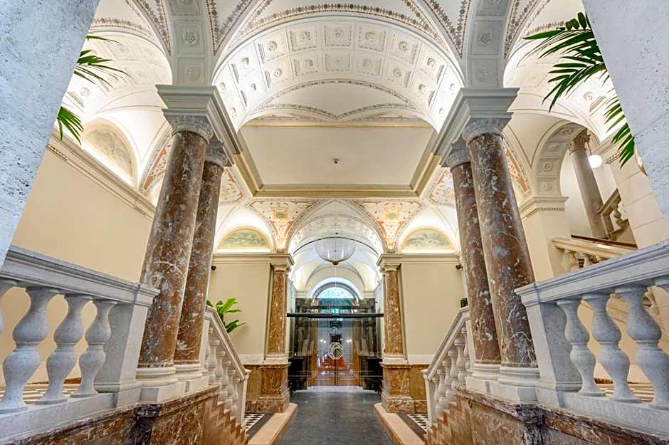 Hotel Oktogon Haggenmacher by Continental Group