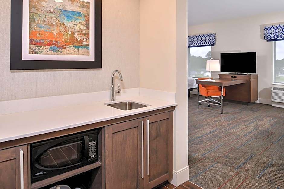 Hampton Inn By Hilton Benson