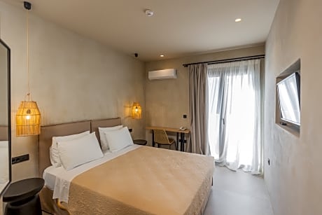 DOUBLE OR TWIN SUPERIOR SEA VIEW