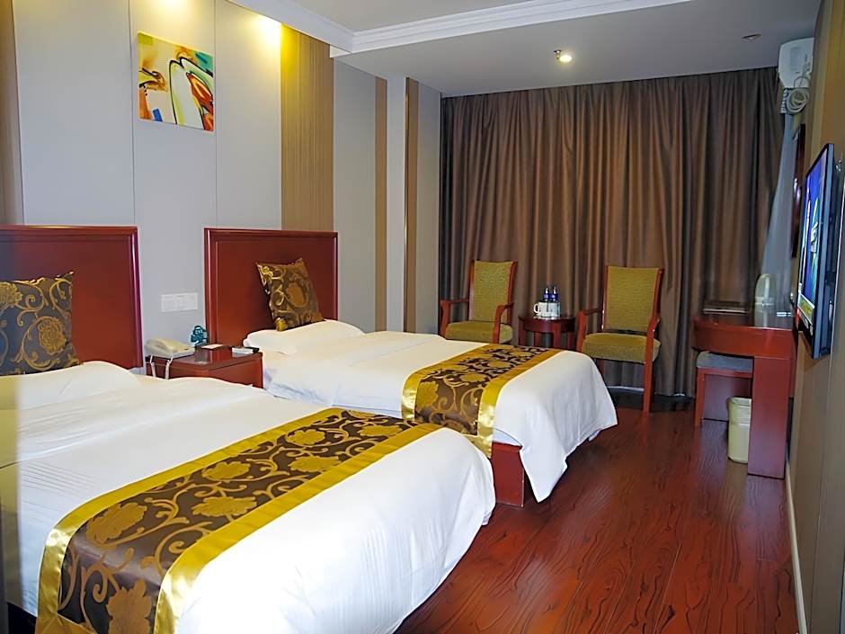 GreenTree Inn Jiangsu Wuxi Jiangyin North Huancheng Road Walking Street Express Hotel