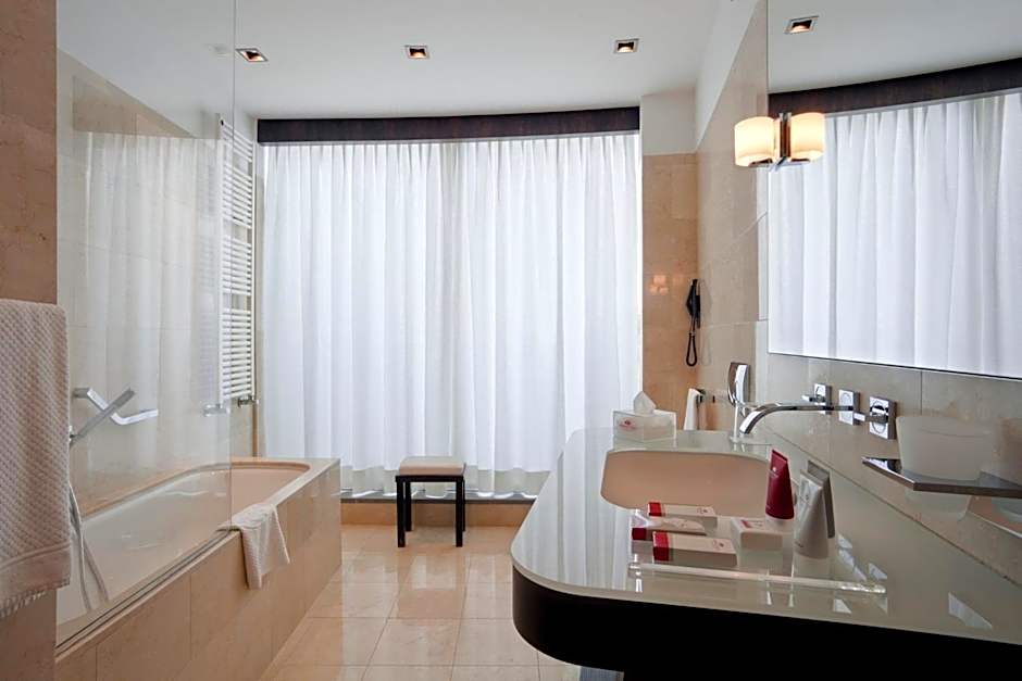 Crowne Plaza Milan City By IHG