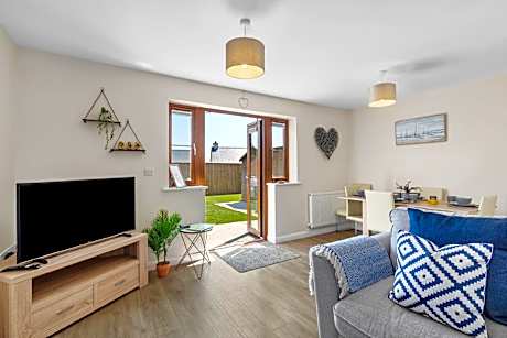 The Hygge - Modern Cottage, Central Location