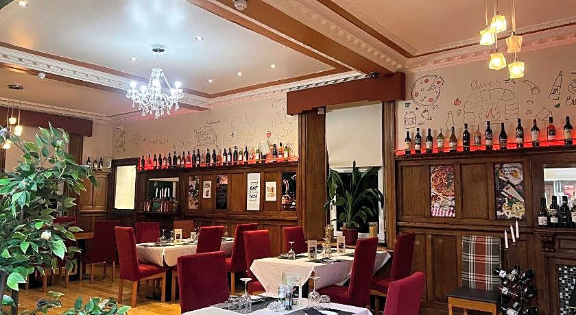 OYO Gothenburg Hotel - Adults Only