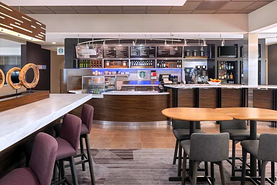 Courtyard By Marriott Chicago Waukegan/Gurnee