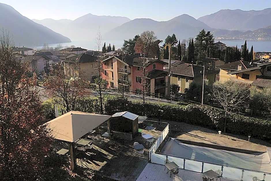 Lake Hotel di Pisogne