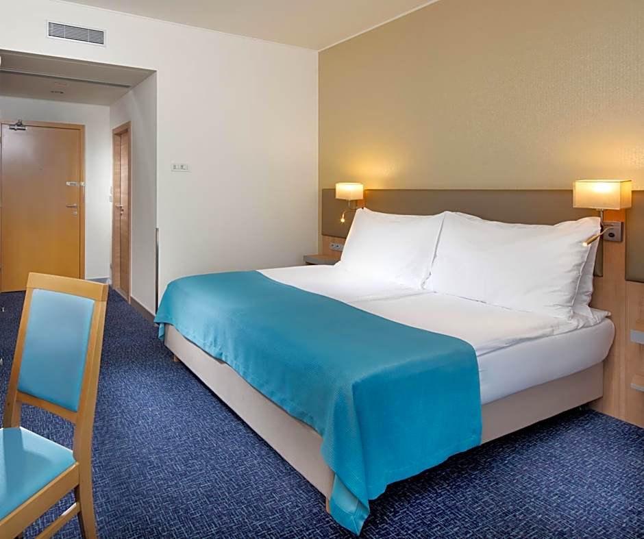 Holiday Inn Prague Congress Centre By IHG