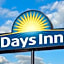 Days Inn & Suites by Wyndham South Gate