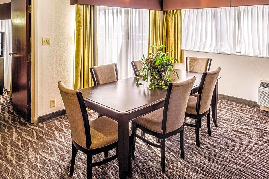 Comfort Inn Downtown Charleston