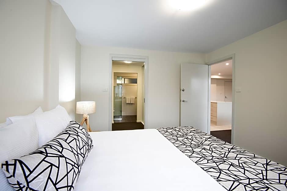 Warners Bay Apartments