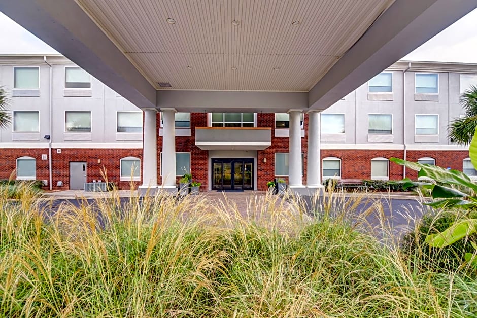 Holiday Inn Express Hotel & Suites Foley By IHG