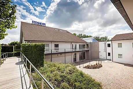 Flanders Lodge Hotel