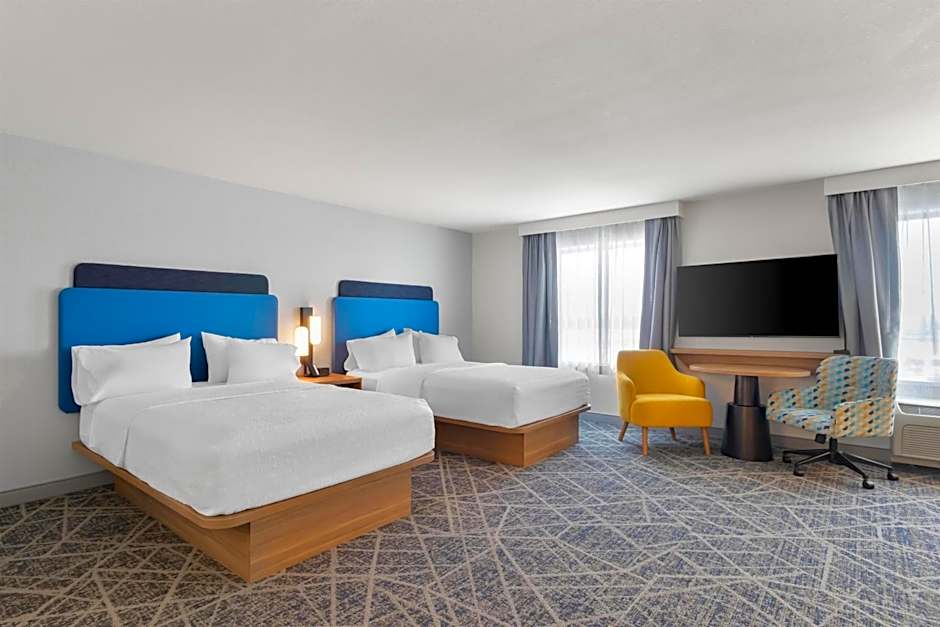 Hampton Inn & Suites New Castle
