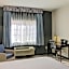 Quality Inn & Suites Roswell North