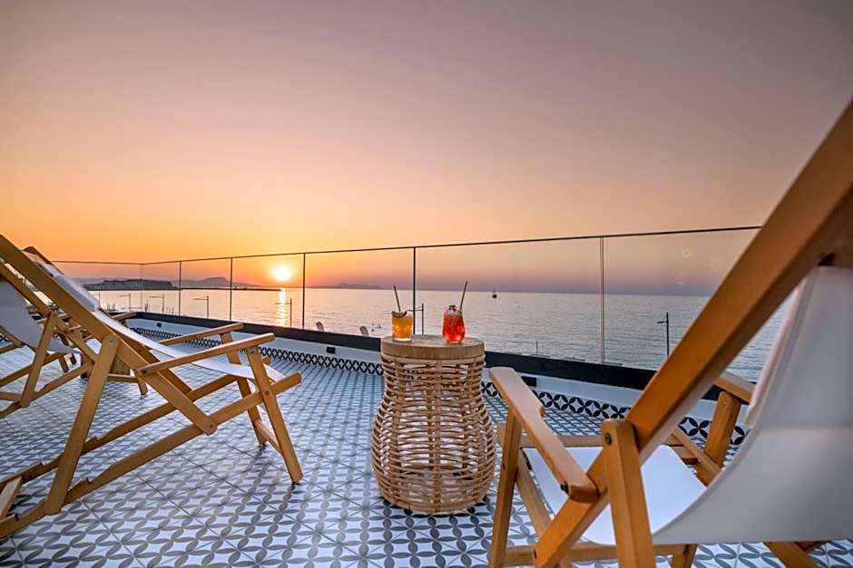 Calla Luxury Seafront Suites