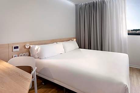 B&B HOTEL Famalicão
