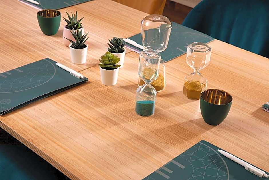 Eiffel Saint Charles