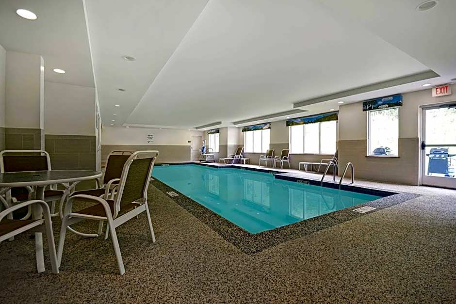 Comfort Inn & Suites Wilton