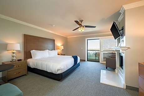 Executive King Room