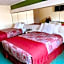 Holiday Lodge - Greensboro/Lake Oconee