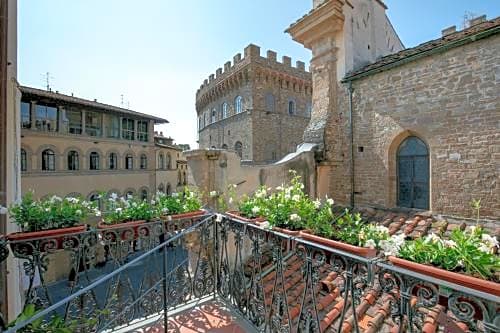 Tornabuoni Place