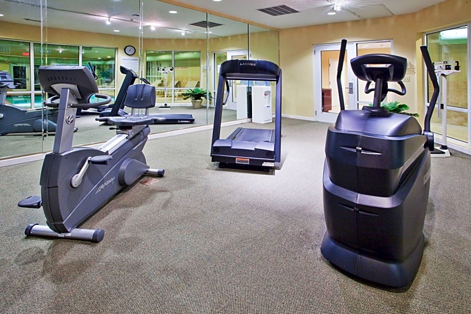 Holiday Inn Express Savannah Airport