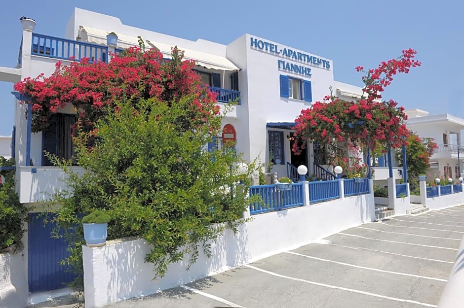 Hotel Apartments Giannis